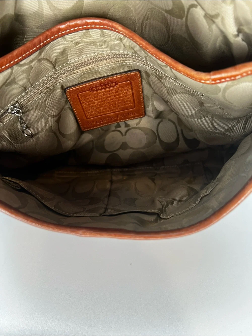 VINTAGE Coach Soho Flap Shoulder Bag British Tan Leather F10192 Y2K